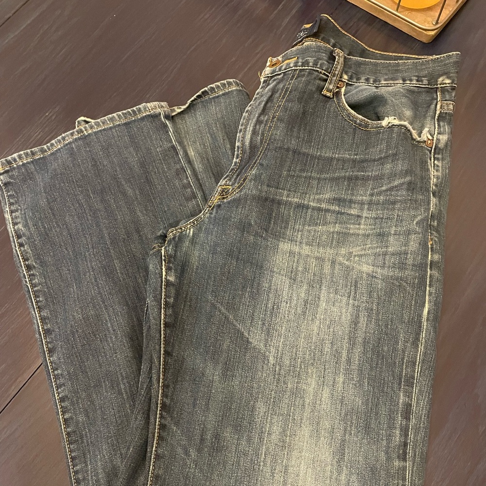 Lucky brand men’s jeans
